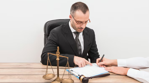 How an Appellate Practice Attorney Handles Complex Appeals