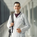 How Can a Med School Consultant Improve Your Application?