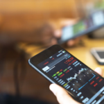 How to Track Your Stock Portfolio Using a Mobile Trading App