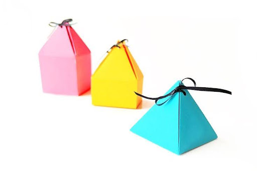 Modern Custom Pyramid Boxes For Brand Packaging