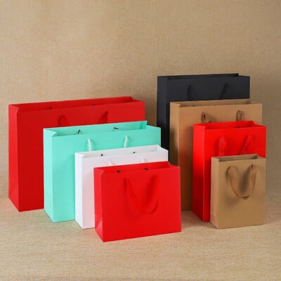 Transforming Ordinary Presents Using Unique Custom Gift Bags Now